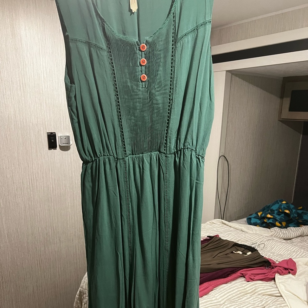 Matilda Jane Emerald Green Maxi Dress with Coral Buttons - Picture 1 of 4